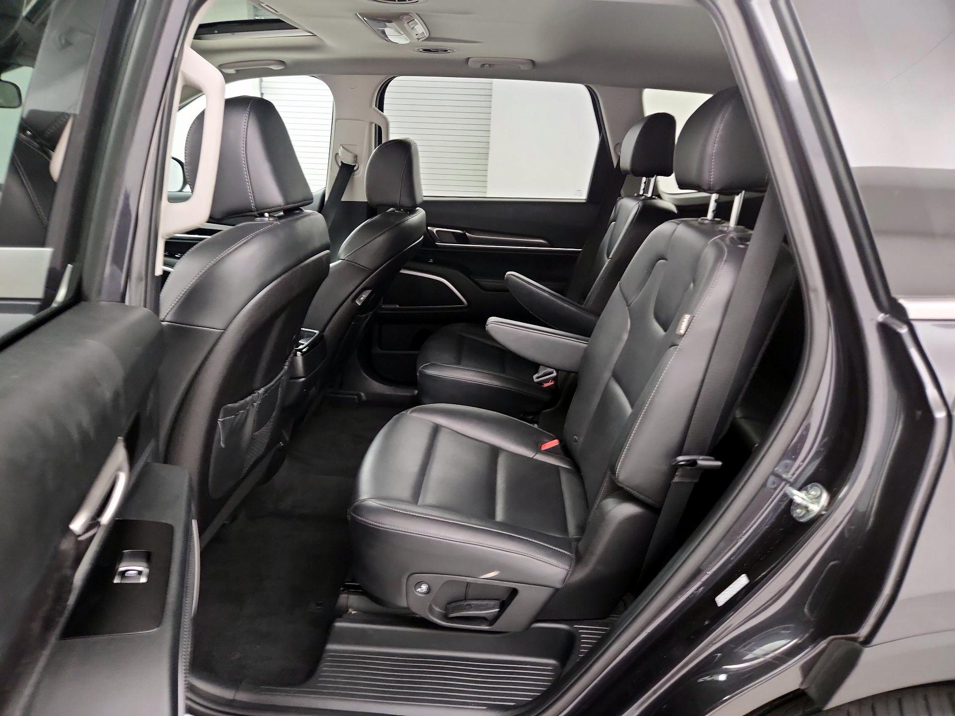 Thumbnail: 2025 Kia Telluride - 19