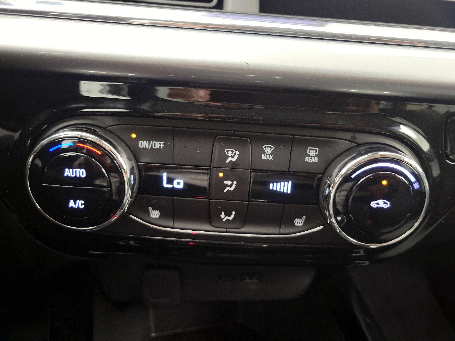 Thumbnail: 2025 Chevrolet Trax - 16