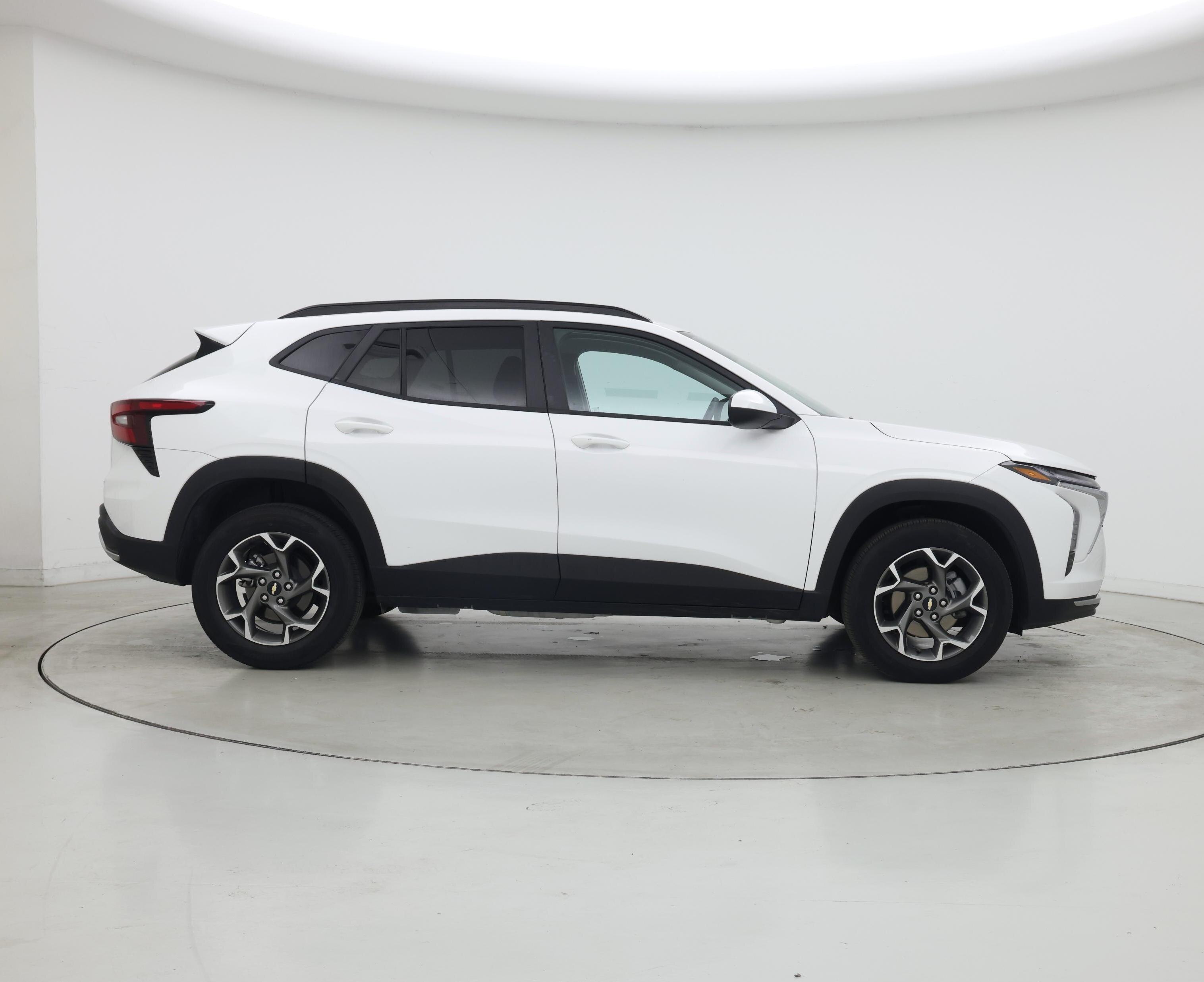 Thumbnail: 2025 Chevrolet Trax - 7