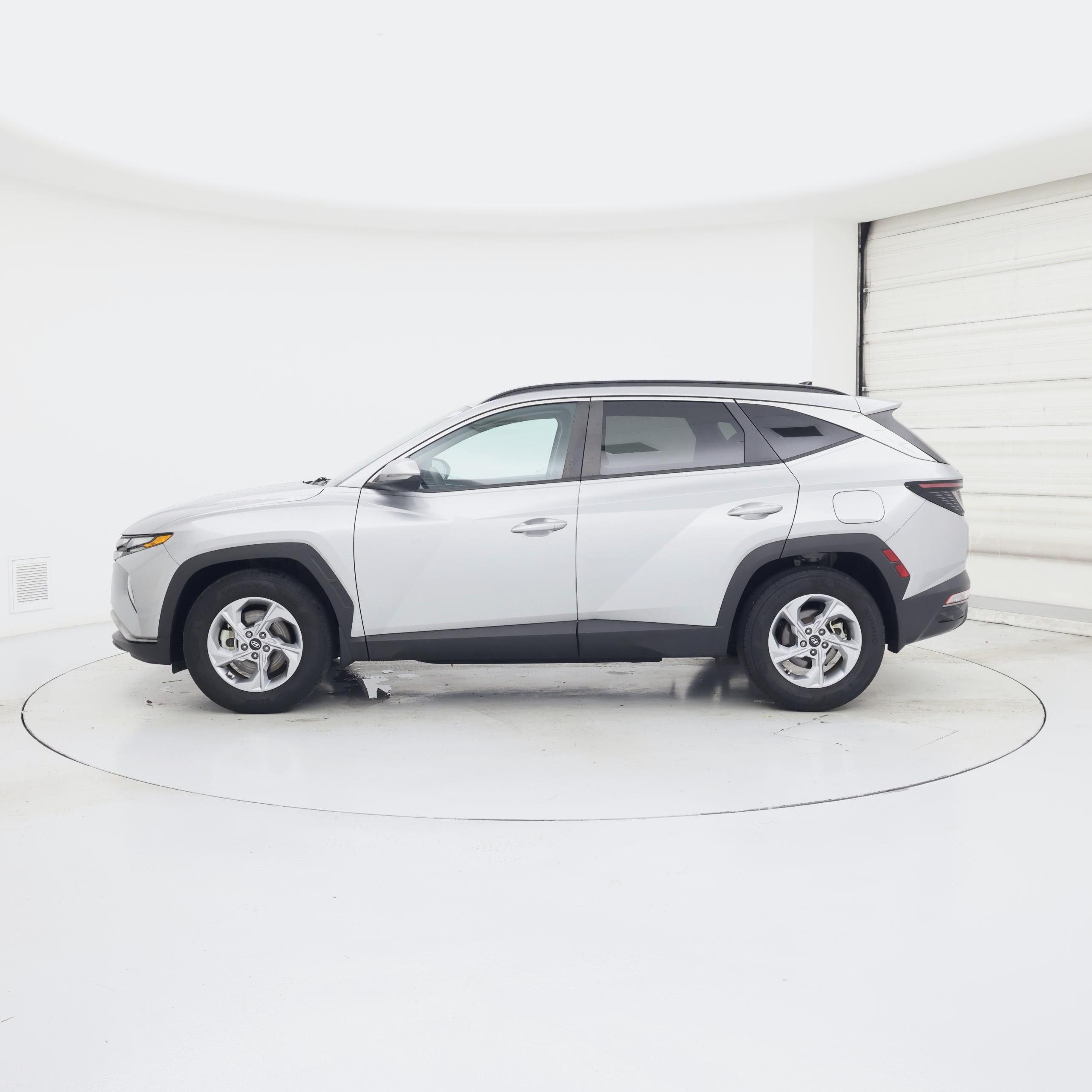 Thumbnail: 2023 Hyundai Tucson - 3