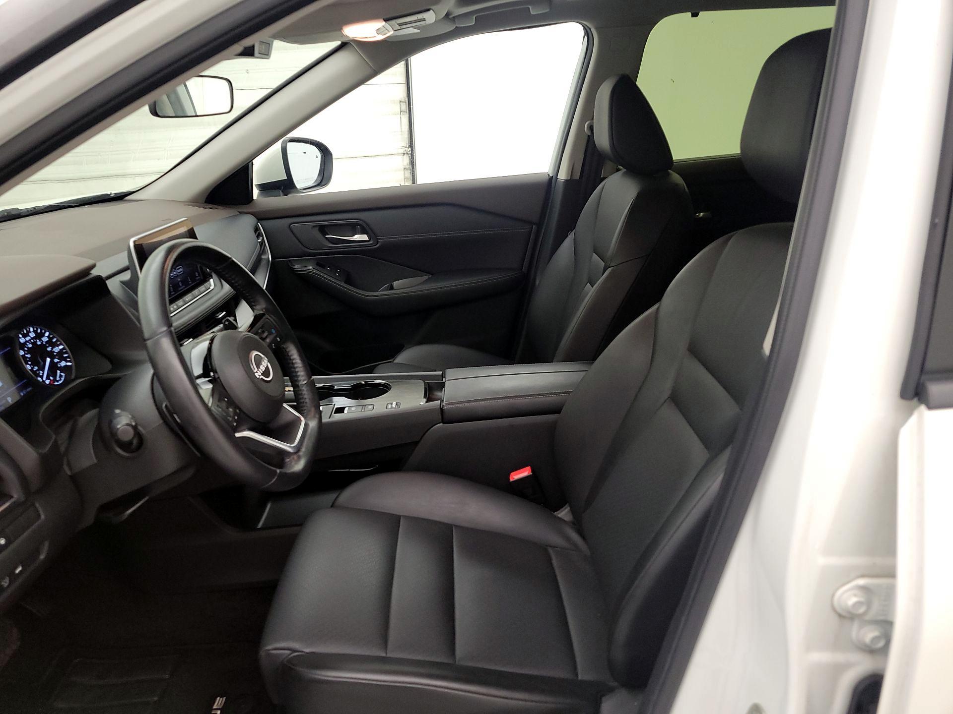 Thumbnail: 2023 Nissan Rogue - 11