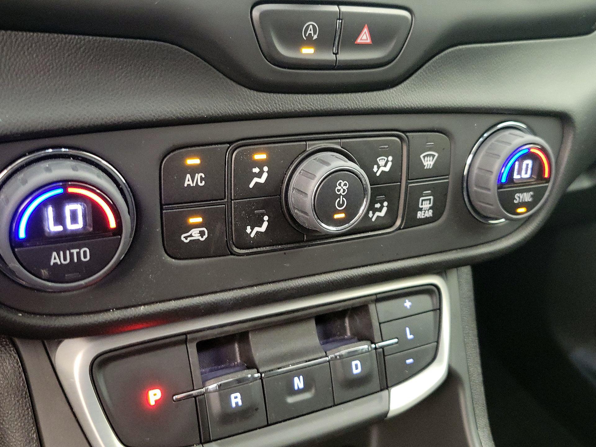 Thumbnail: 2023 GMC Terrain - 16