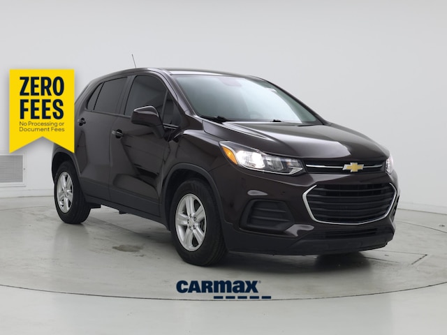 Red (Burgundy) 2020 Chevrolet Trax LS FWD SUV / Crossover Front-Wheel Drive Automatic