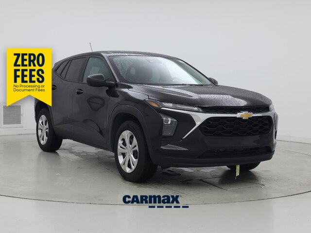 Black 2025 Chevrolet Trax LS FWD SUV / Crossover Front-Wheel Drive Automatic
