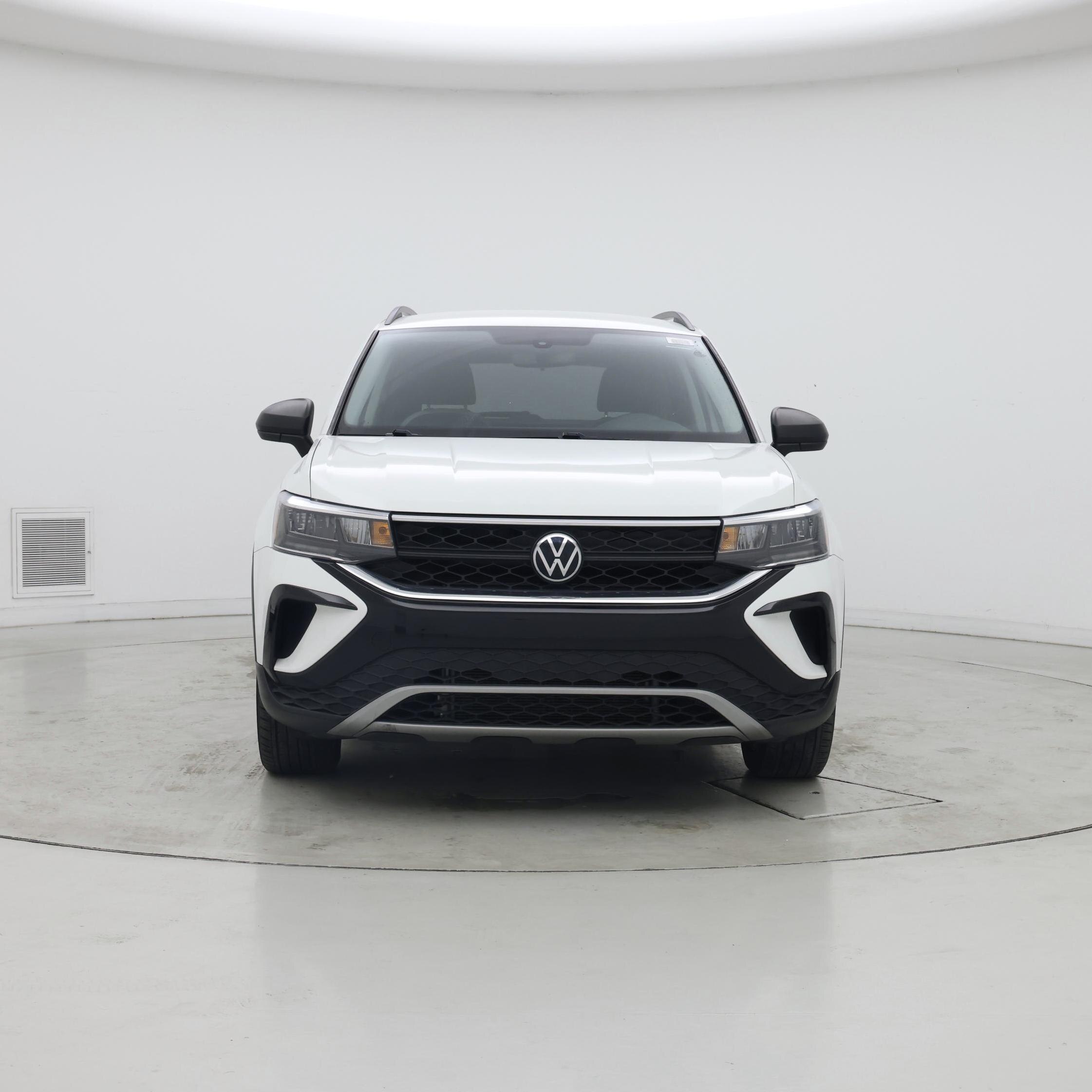 Thumbnail: 2023 Volkswagen Taos - 5