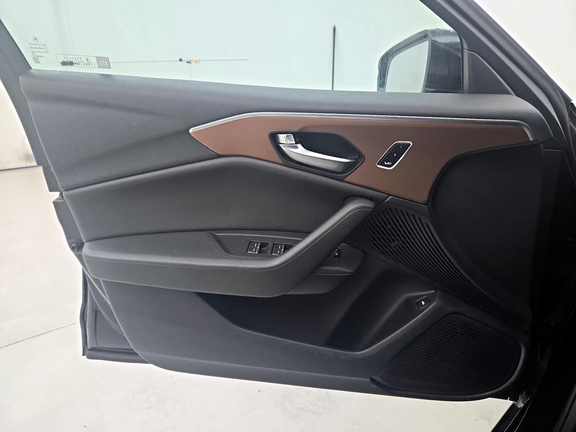 Thumbnail: 2021 Acura TLX - 12