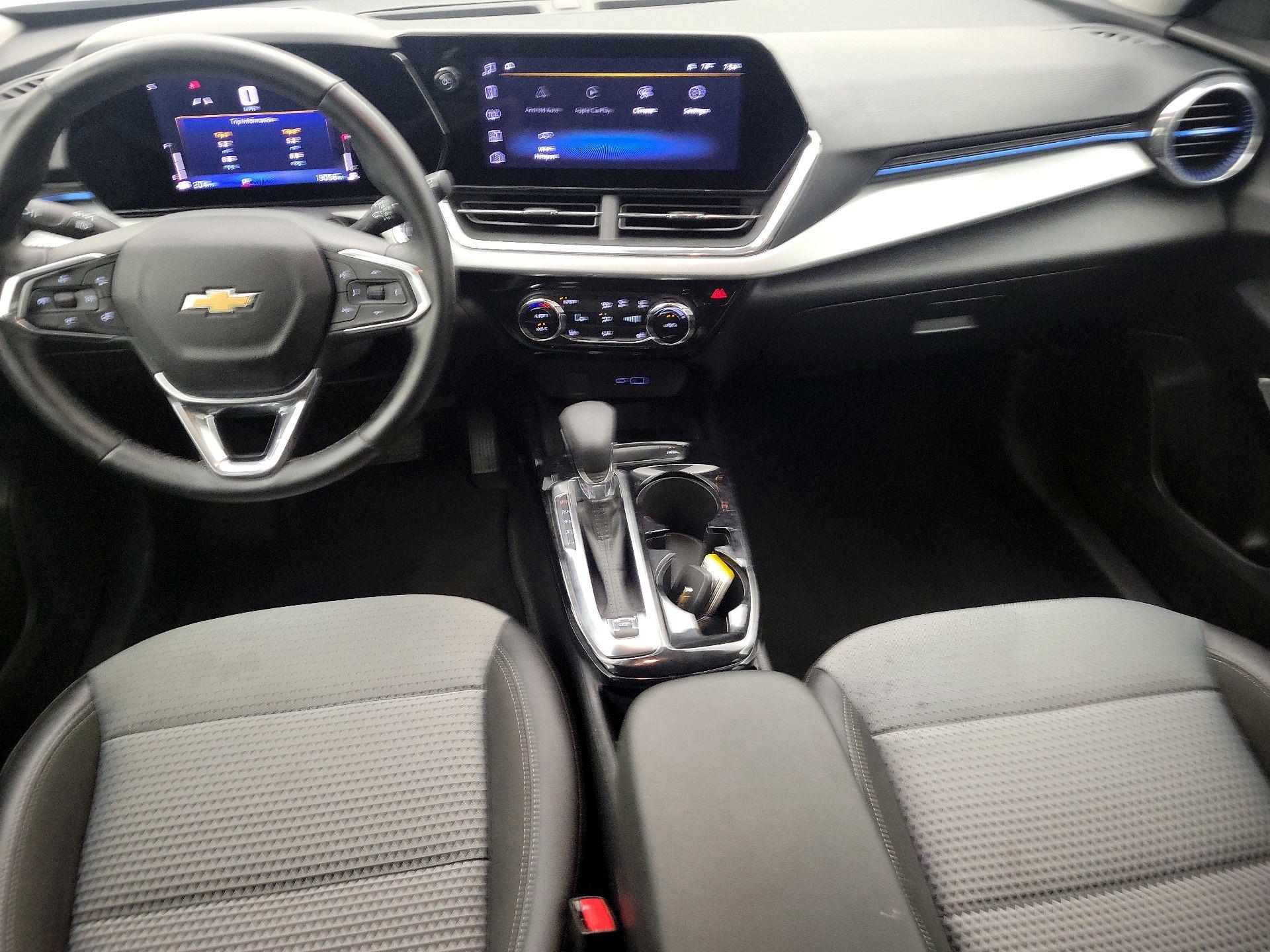Thumbnail: 2025 Chevrolet Trax - 9