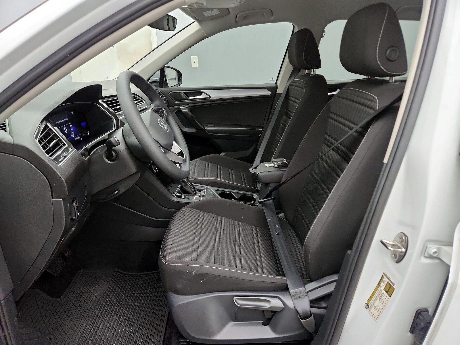 2023 Volkswagen Tiguan S - Photo 12