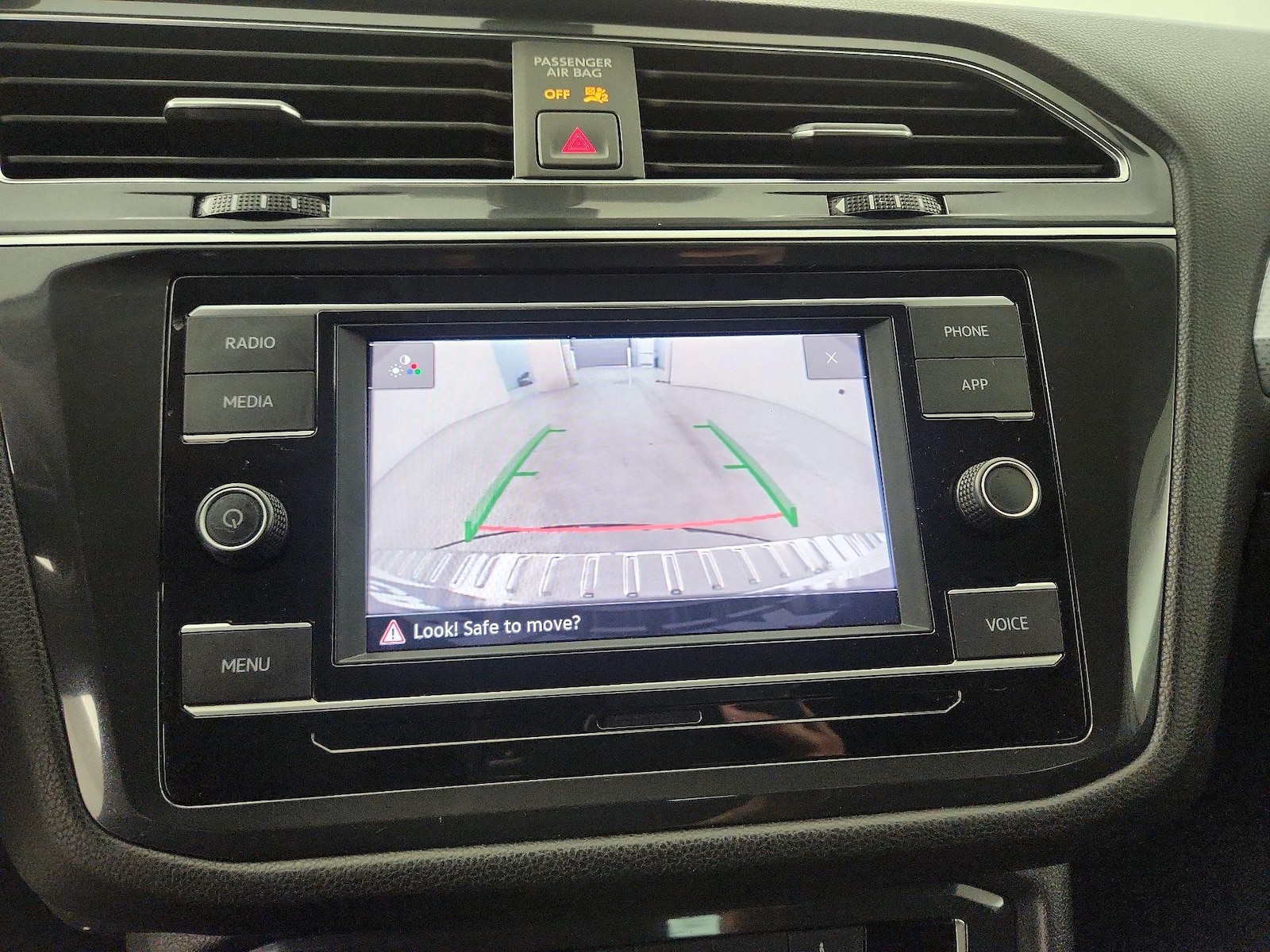 2023 Volkswagen Tiguan S - Photo 15