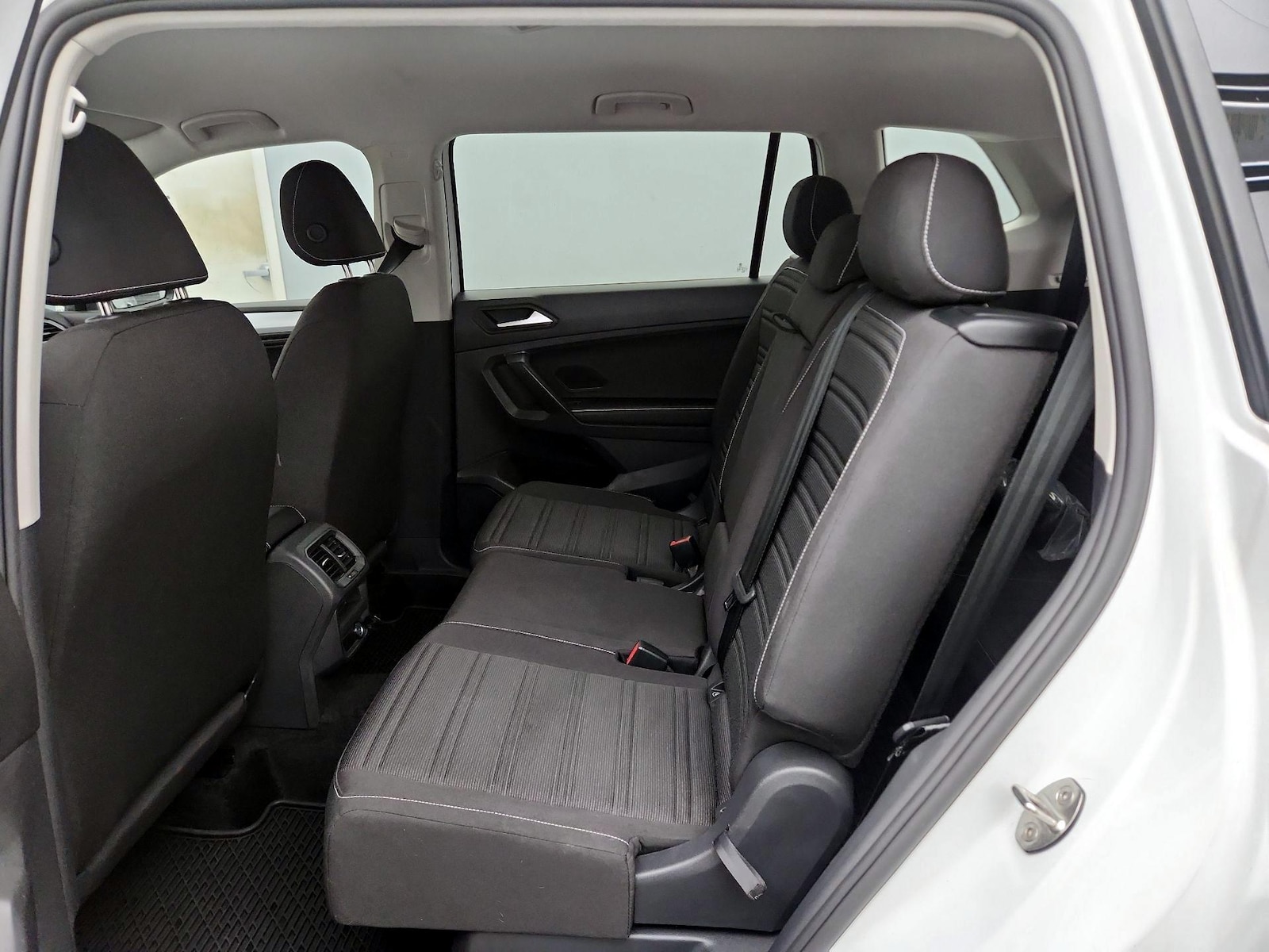 2023 Volkswagen Tiguan S - Photo 20