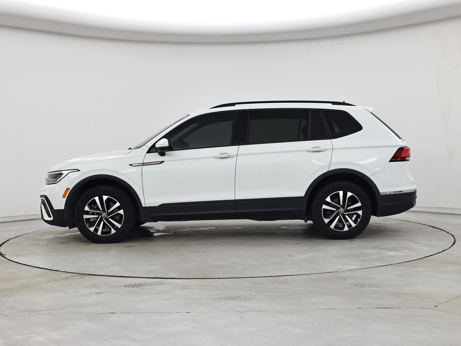 2023 Volkswagen Tiguan S - Photo 4