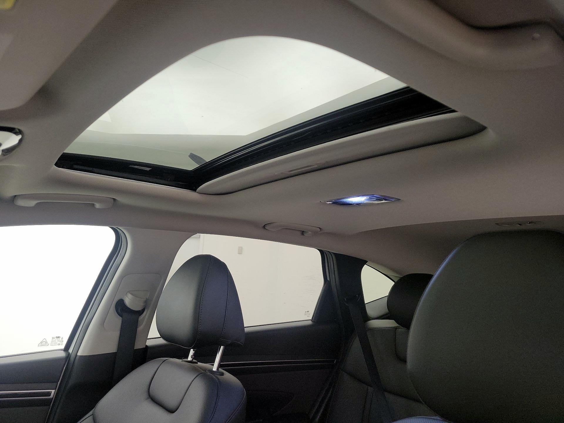 Thumbnail: 2023 Hyundai Tucson - 19