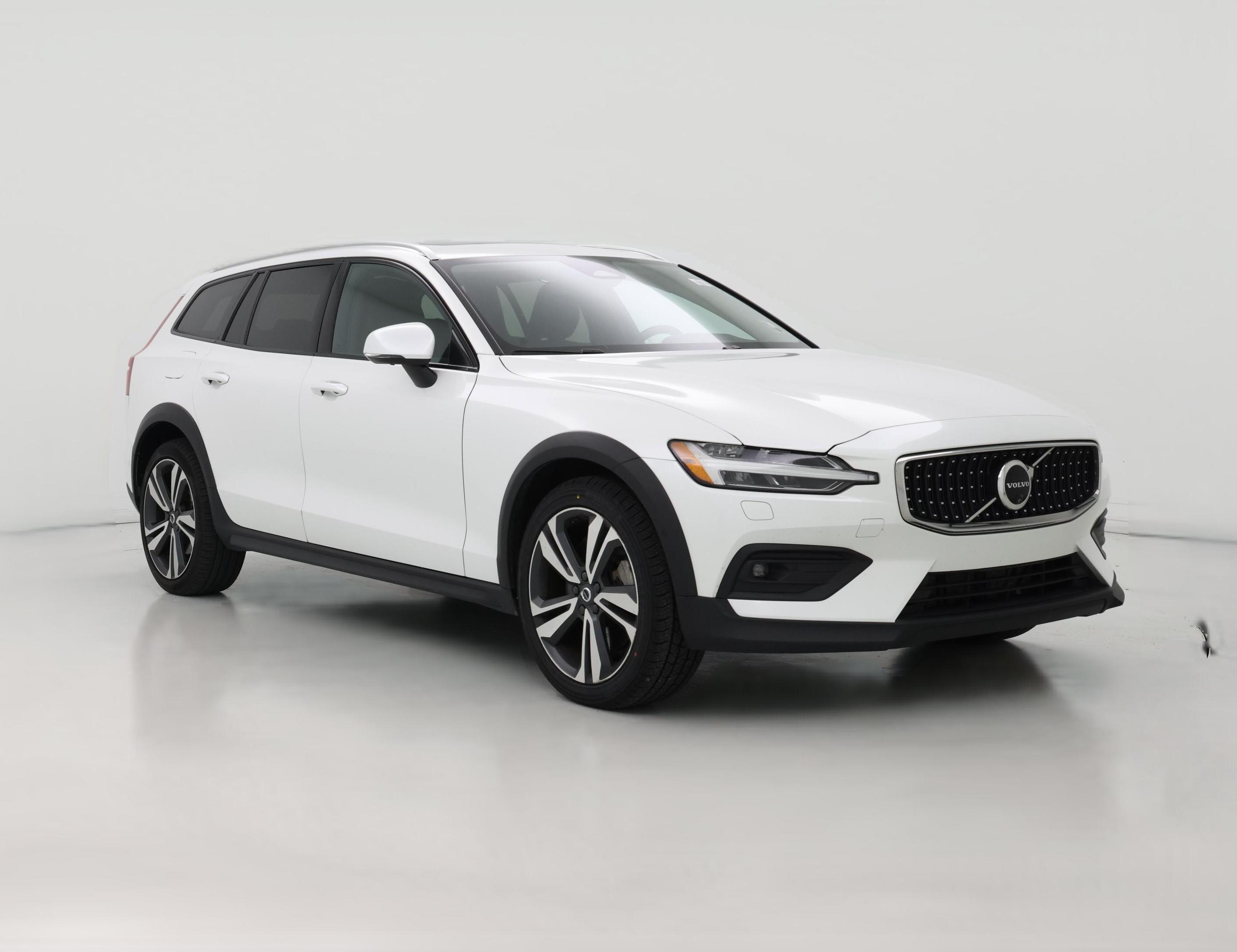 Thumbnail: 2025 Volvo S60 - 1