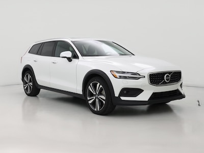 2025 Volvo V60 Cross Country B5 Plus