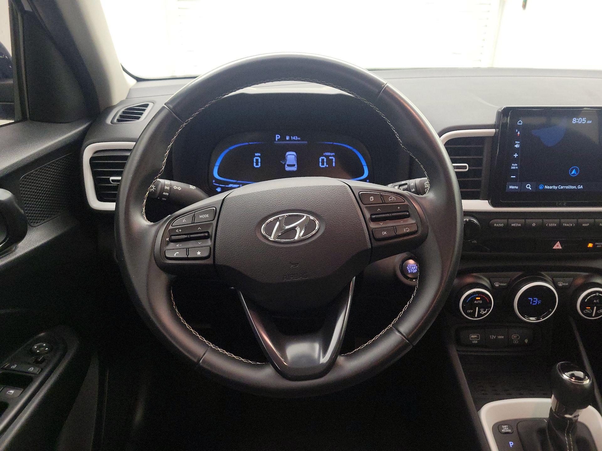 Thumbnail: 2023 Hyundai Venue - 10