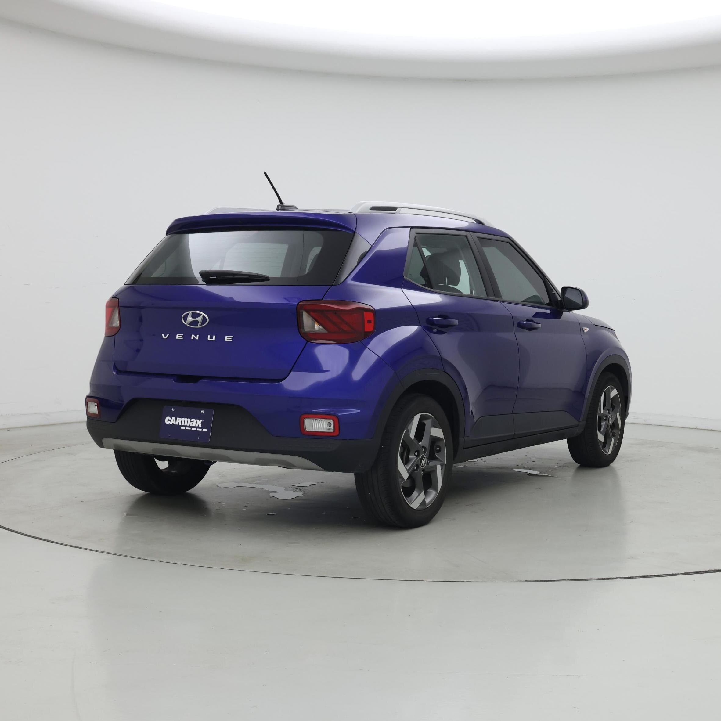 Thumbnail: 2023 Hyundai Venue - 8