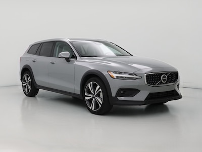 2025 Volvo V60 Cross Country B5 Plus