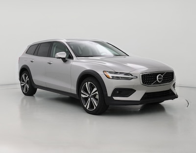 2025 Volvo V60 Cross Country B5 Plus