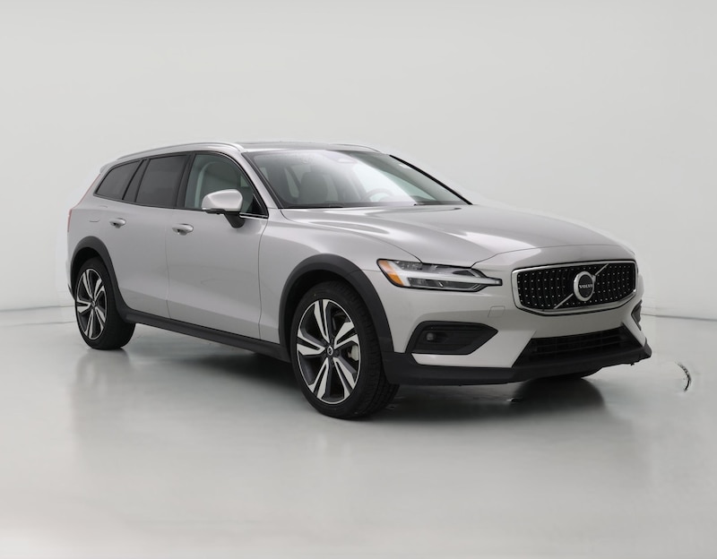 2025 Volvo V60 Cross Country B5 Plus