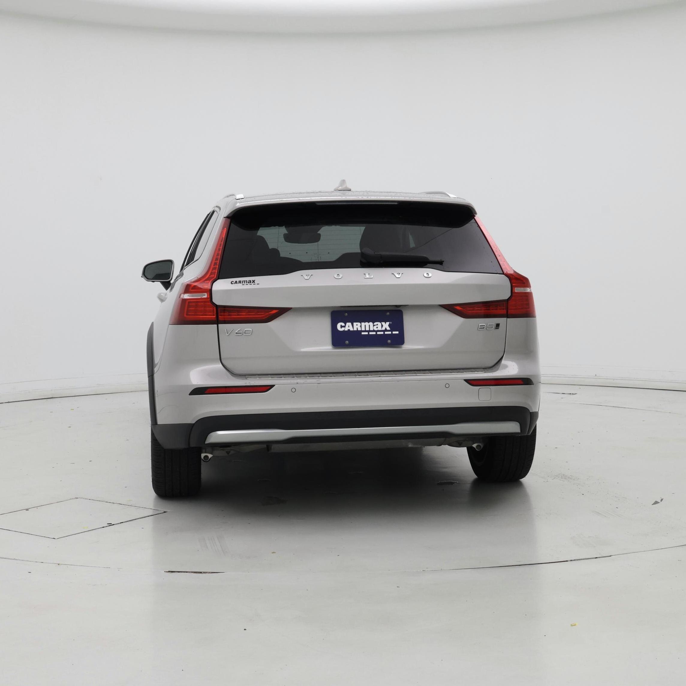 Thumbnail: 2025 Volvo S60 - 6
