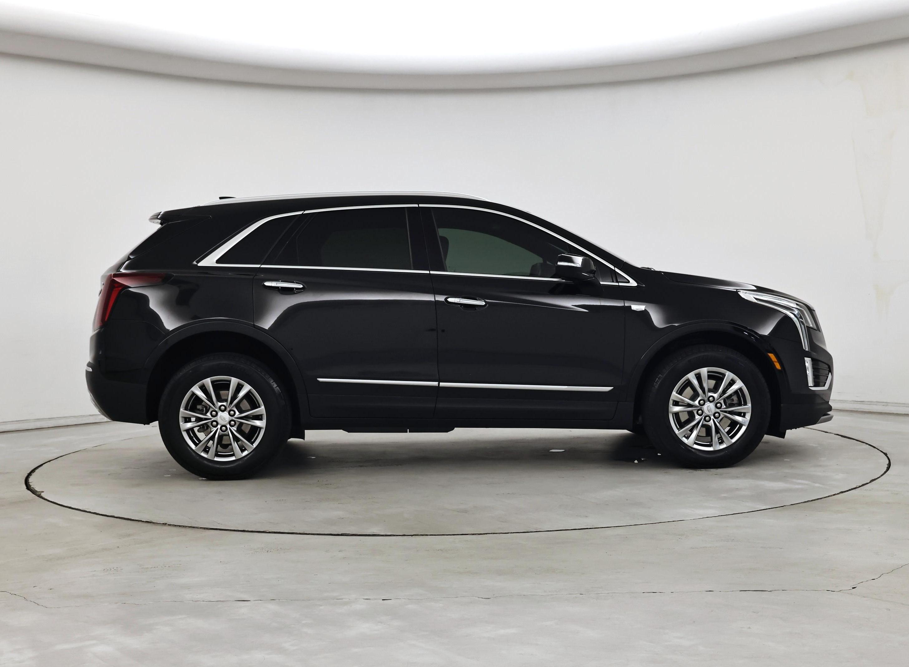 Thumbnail: 2023 Cadillac XT5 - 7