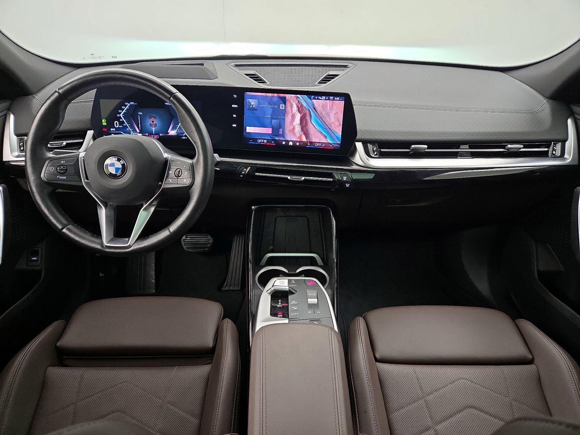 Thumbnail: 2025 BMW X2 - 9