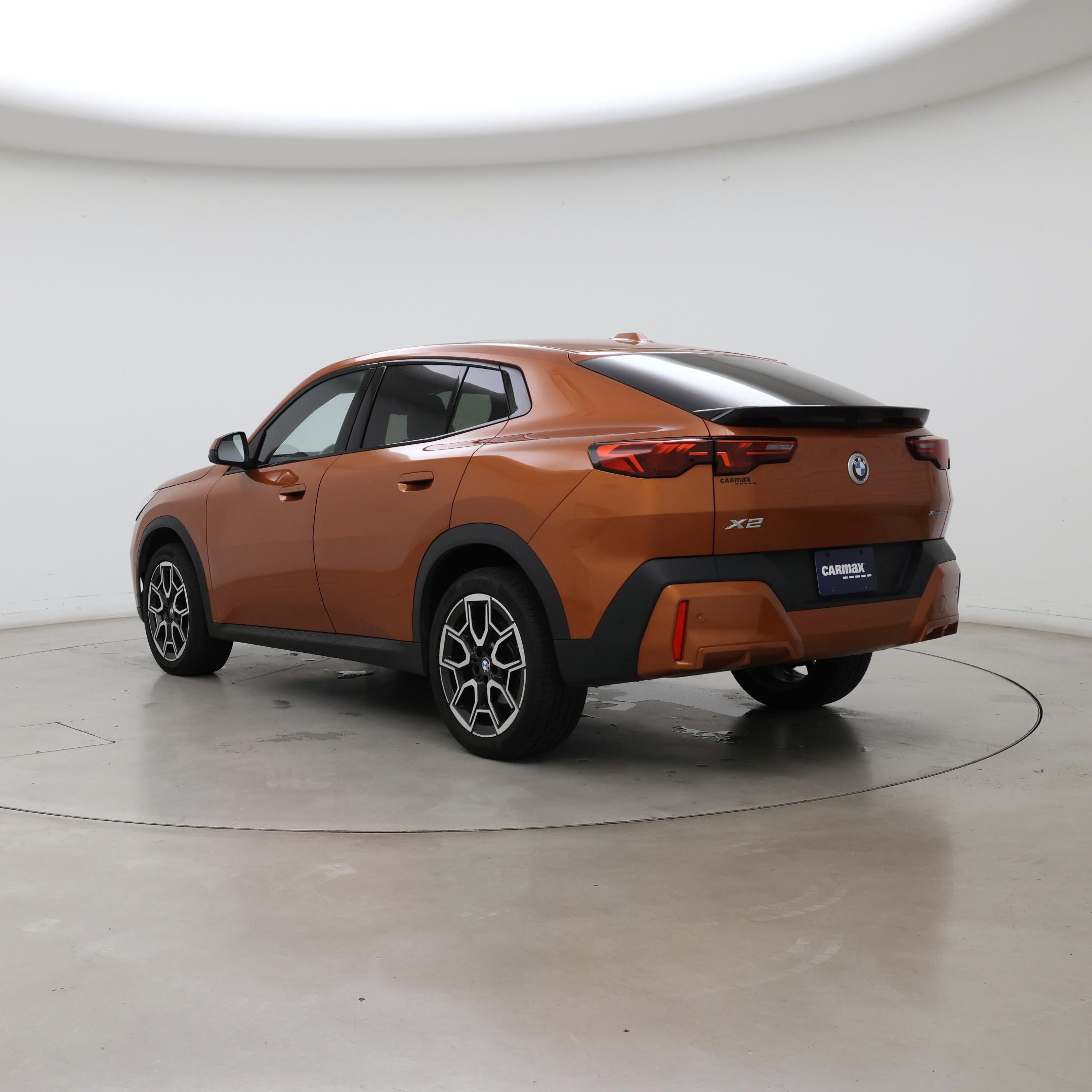 Thumbnail: 2025 BMW X2 - 2