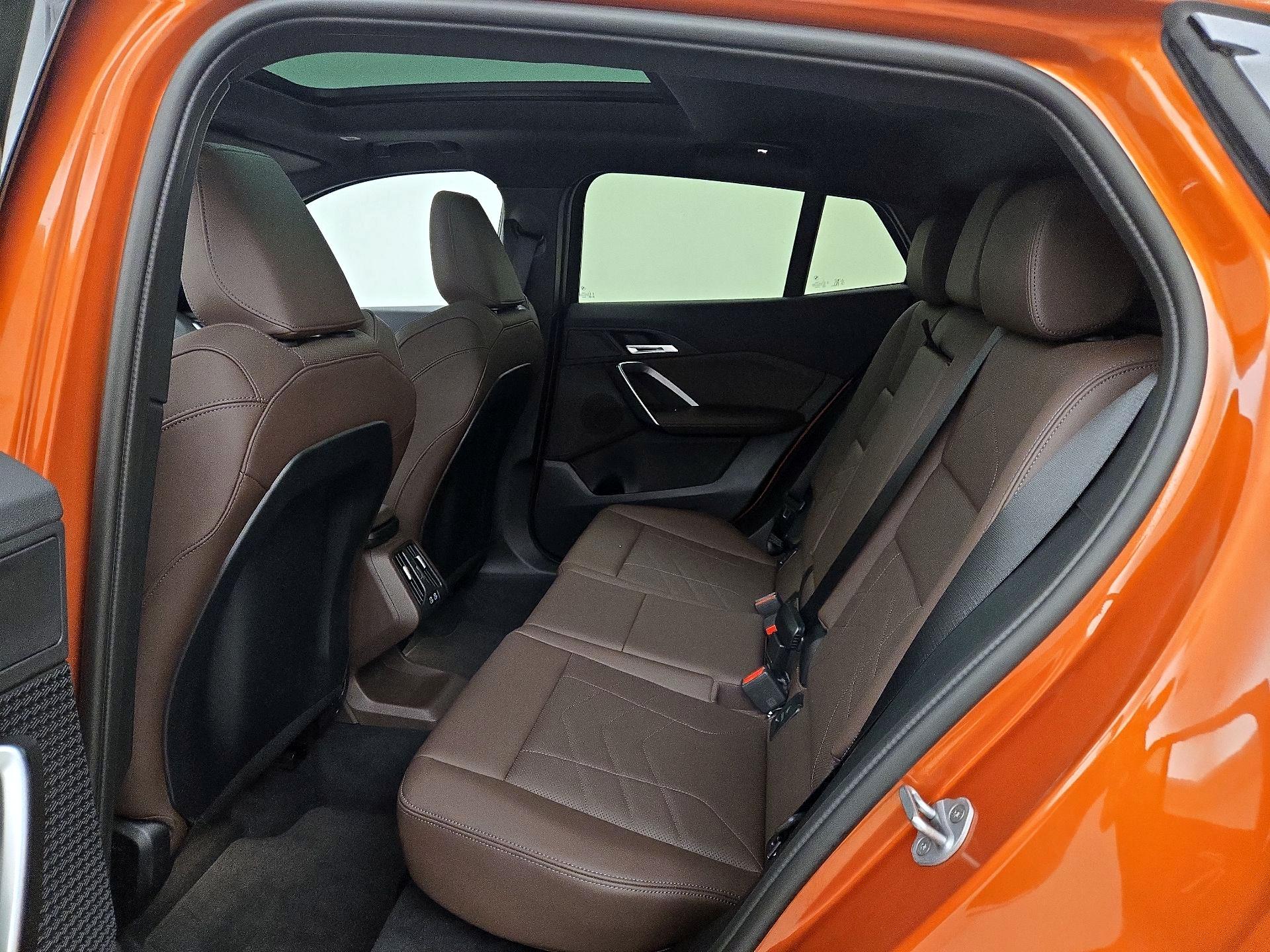 Thumbnail: 2025 BMW X2 - 20
