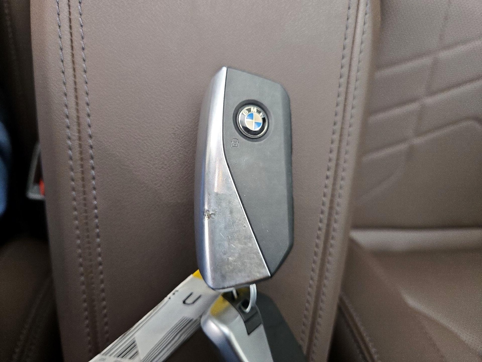 2025 BMW X2 28i - Photo 24