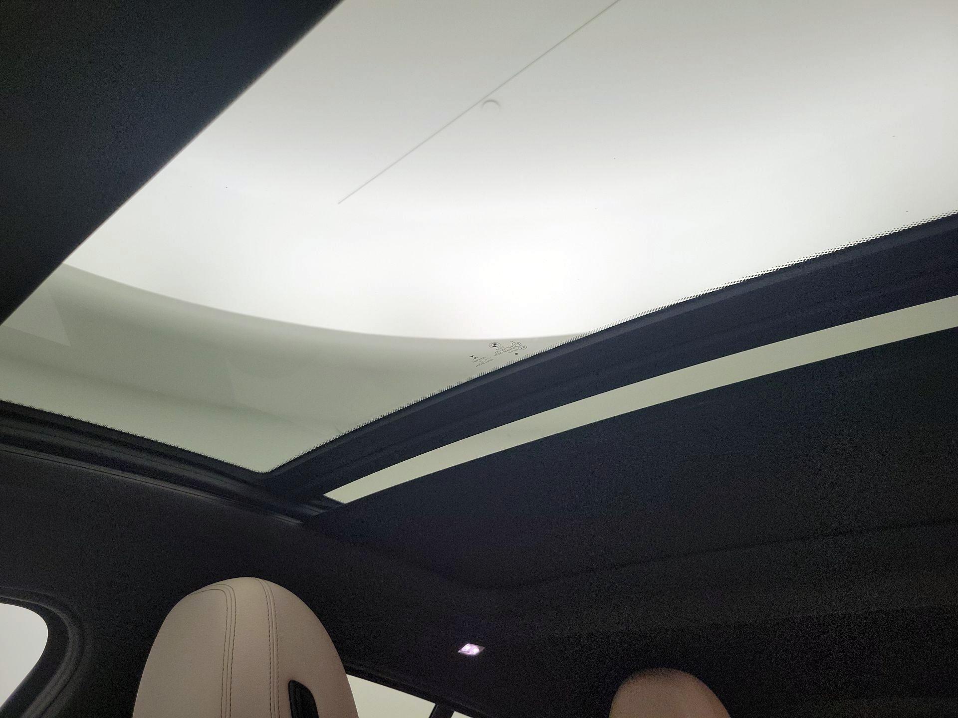 Thumbnail: 2021 BMW X4 - 19