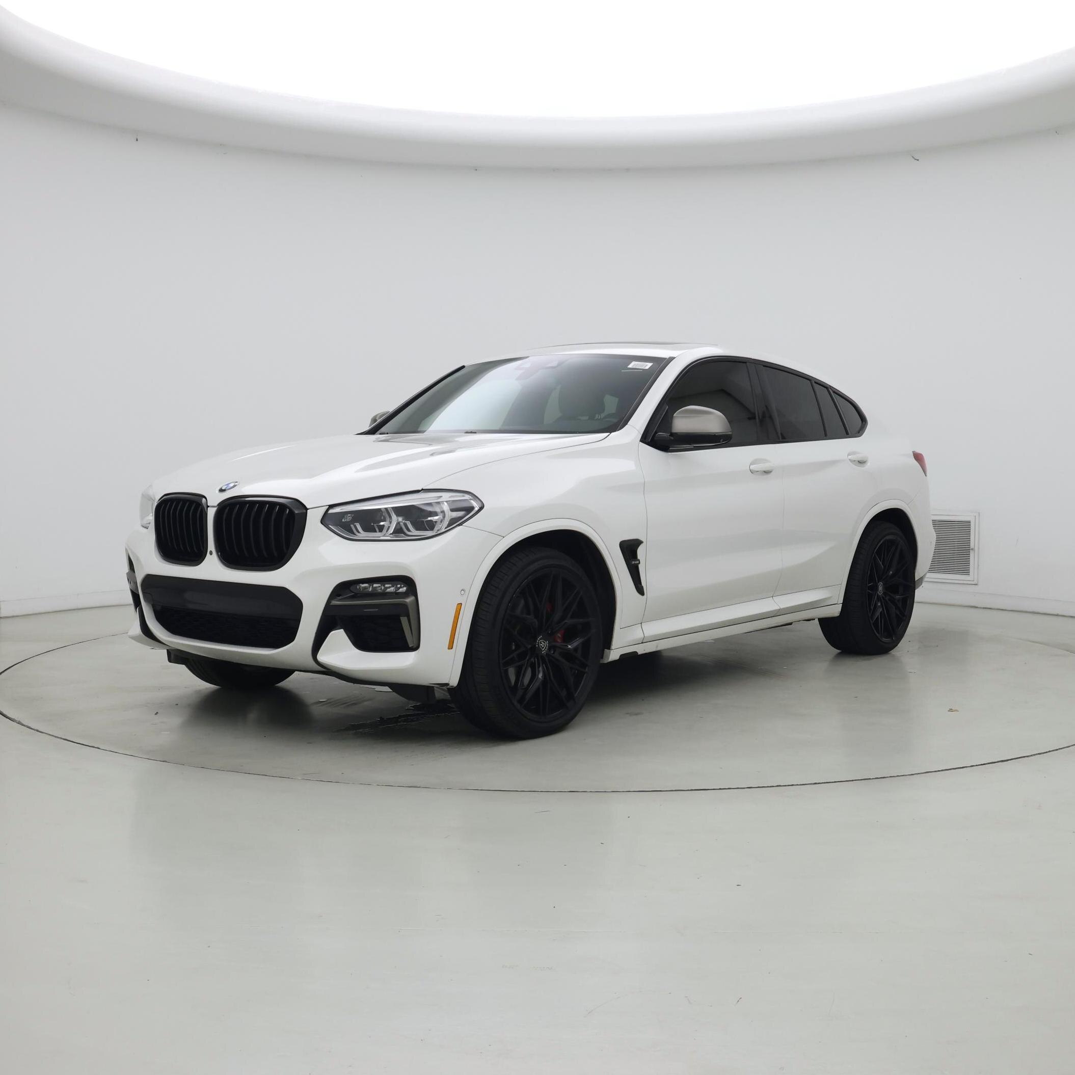 Thumbnail: 2021 BMW X4 - 4