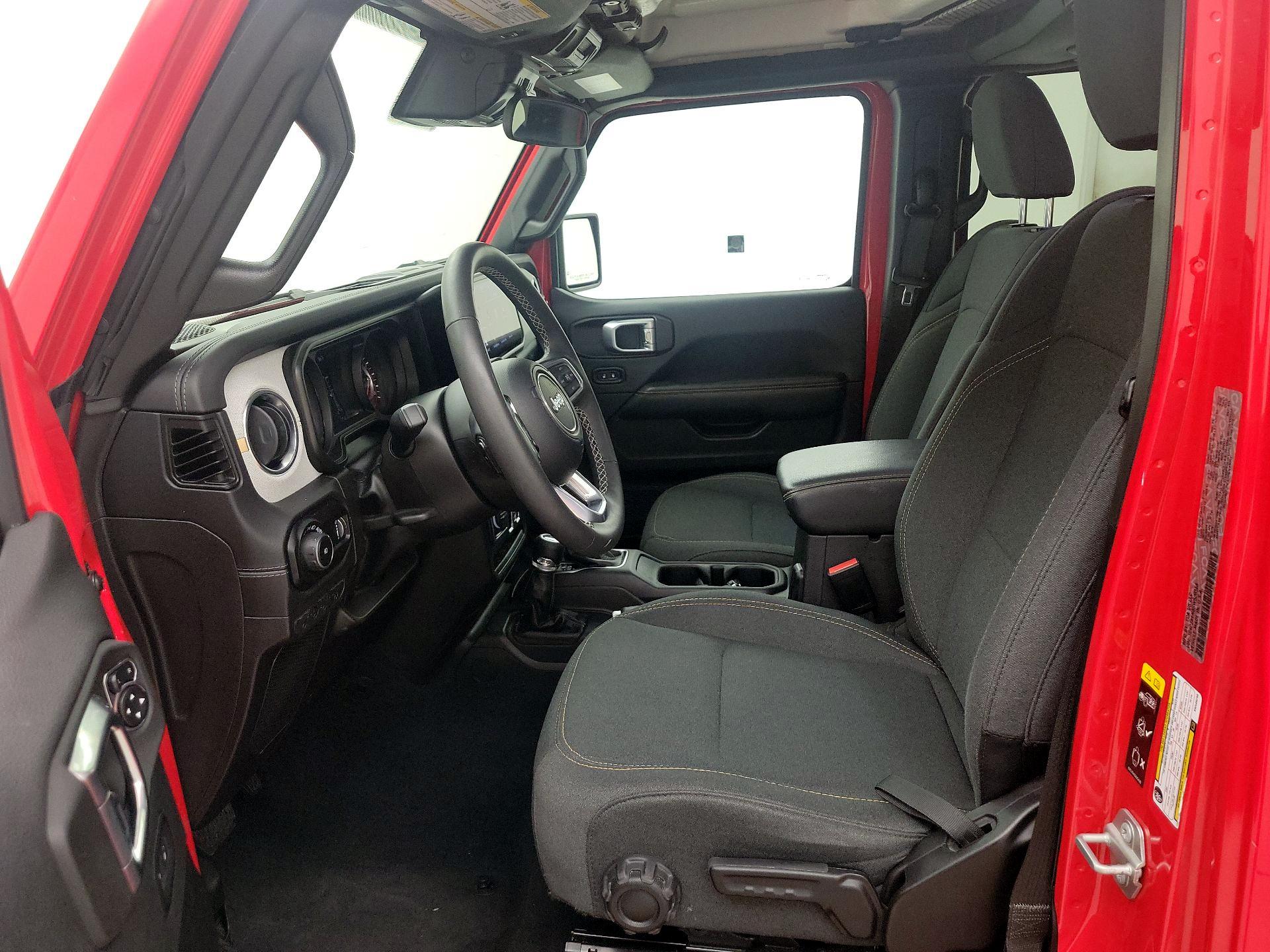 Thumbnail: 2025 Jeep Wrangler - 11