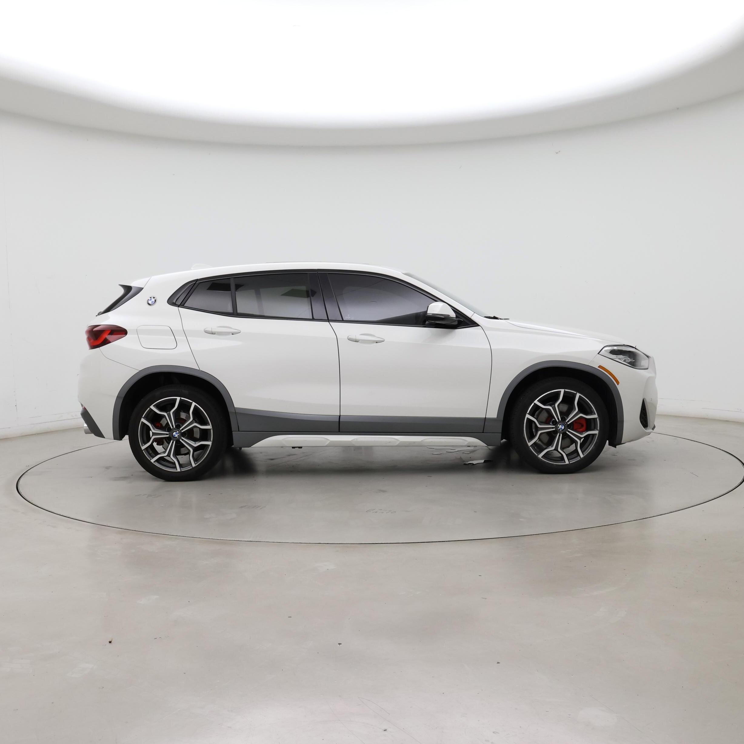 Thumbnail: 2022 BMW X2 - 7