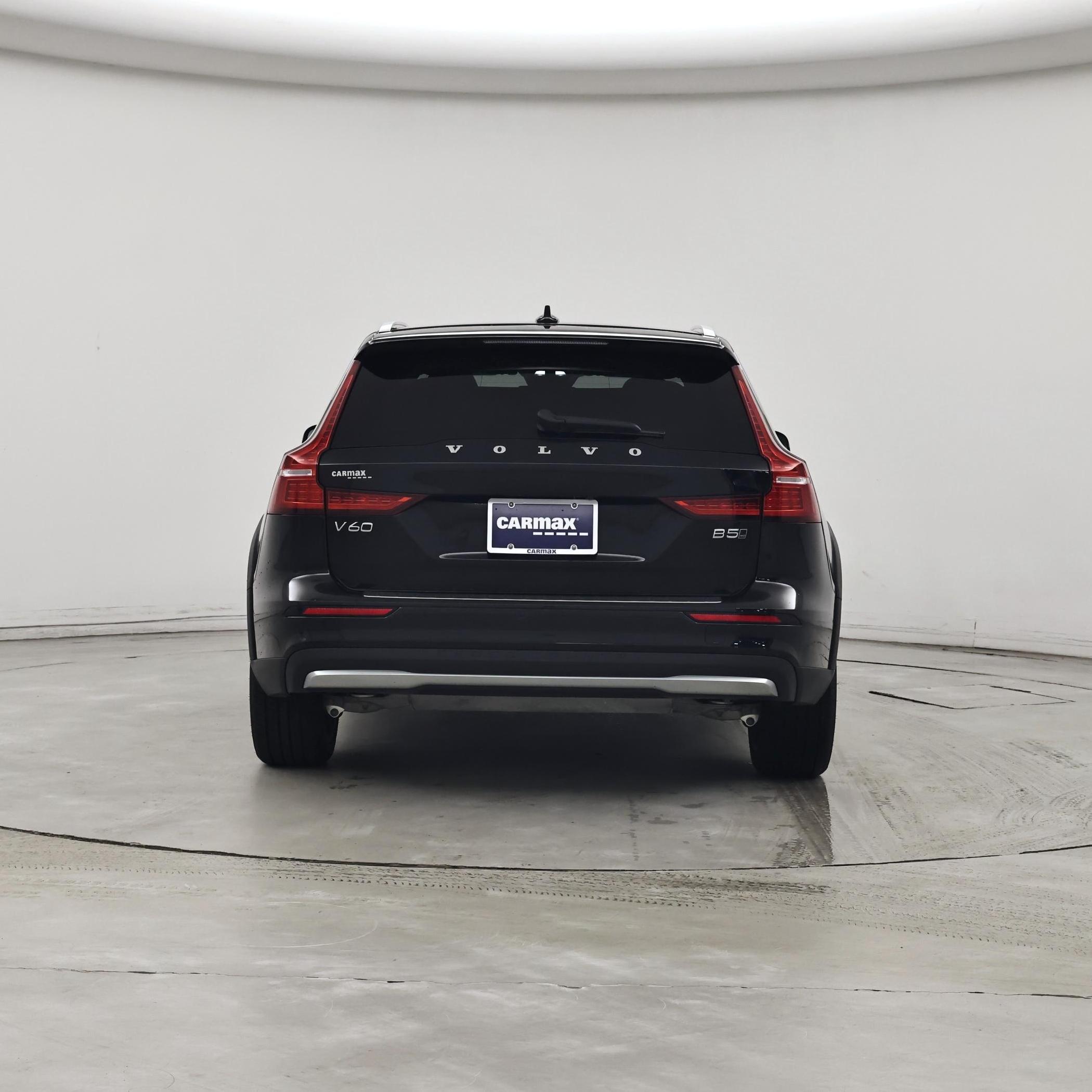 Thumbnail: 2025 Volvo S60 - 6