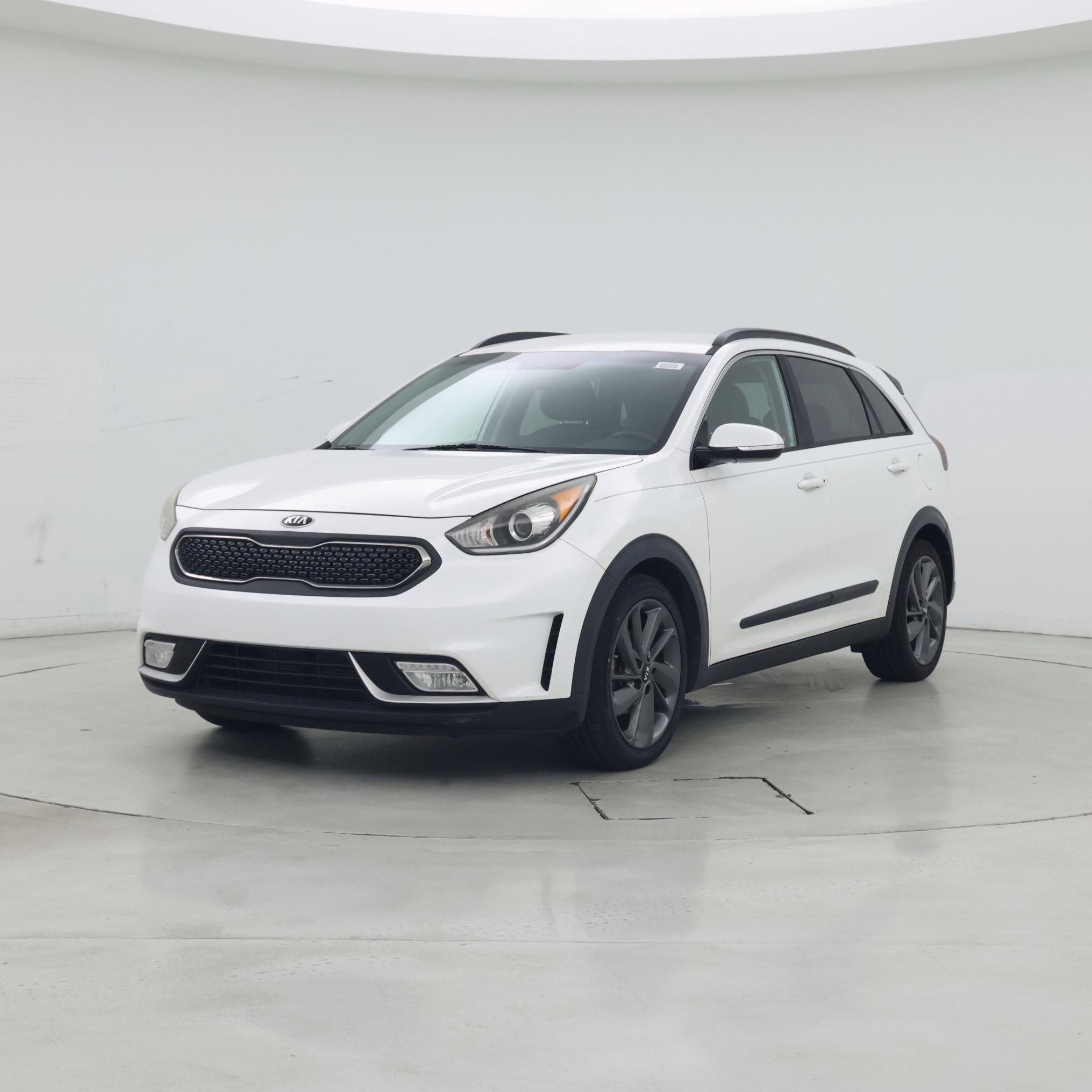Thumbnail: 2017 Kia Niro - 4