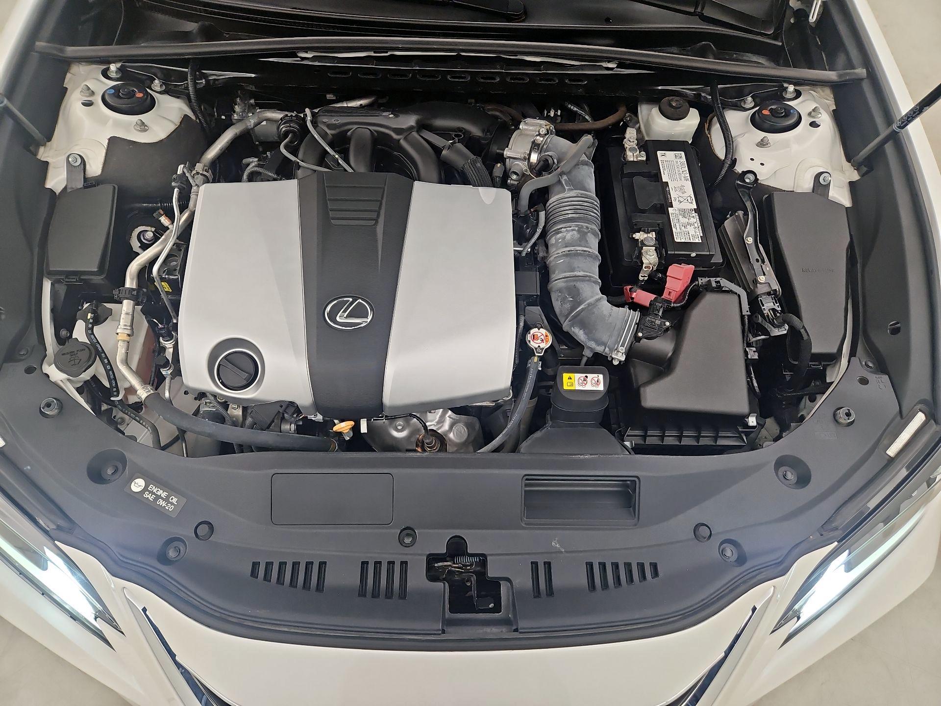 Thumbnail: 2023 Lexus ES - 20