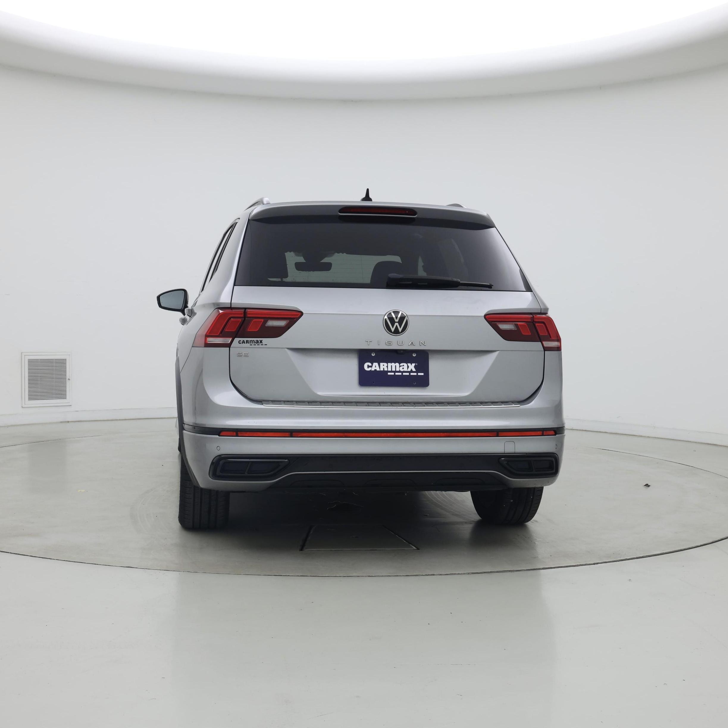 Thumbnail: 2022 Volkswagen Tiguan - 6