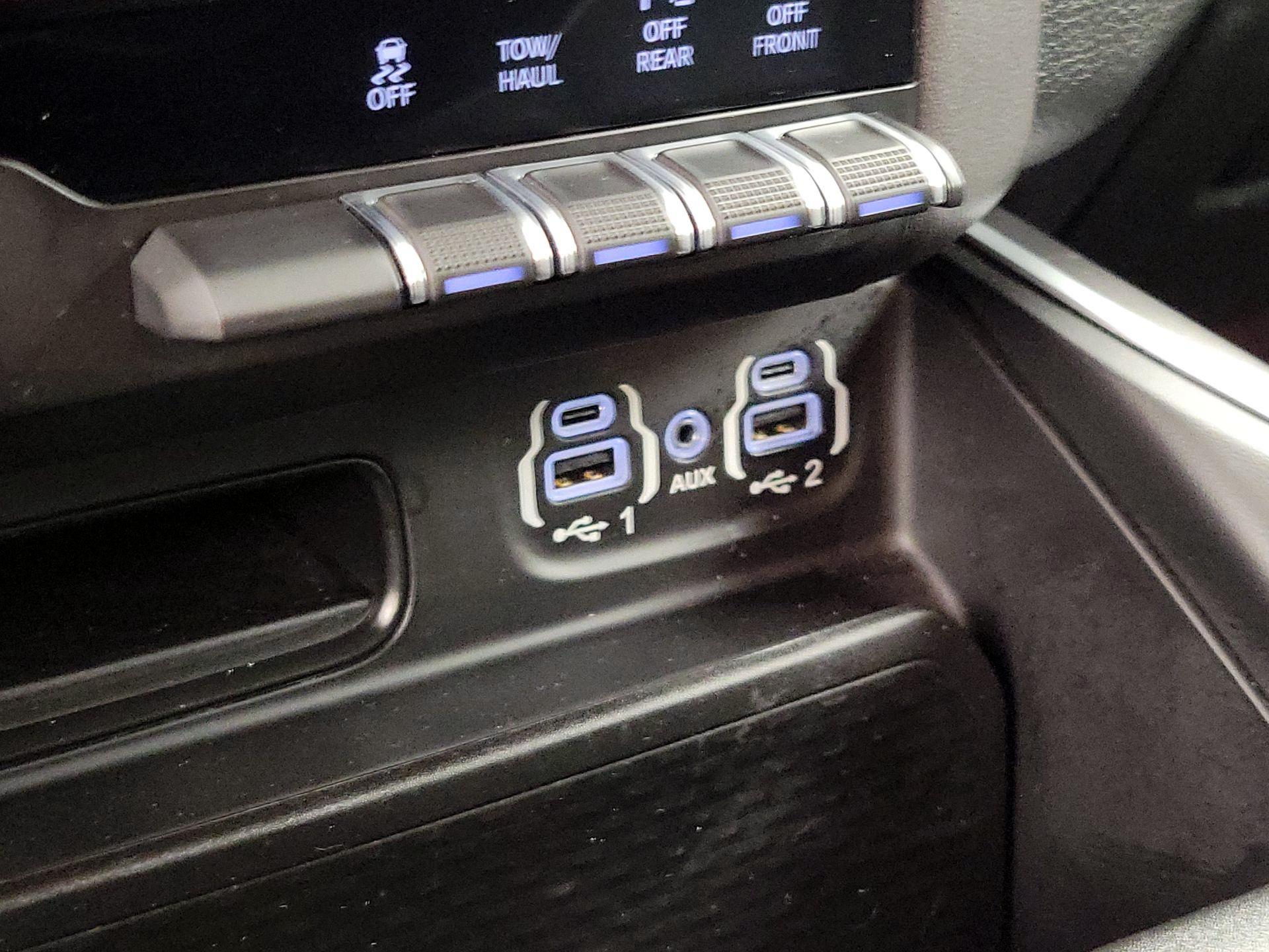 Thumbnail: 2022 RAM 1500 - 18