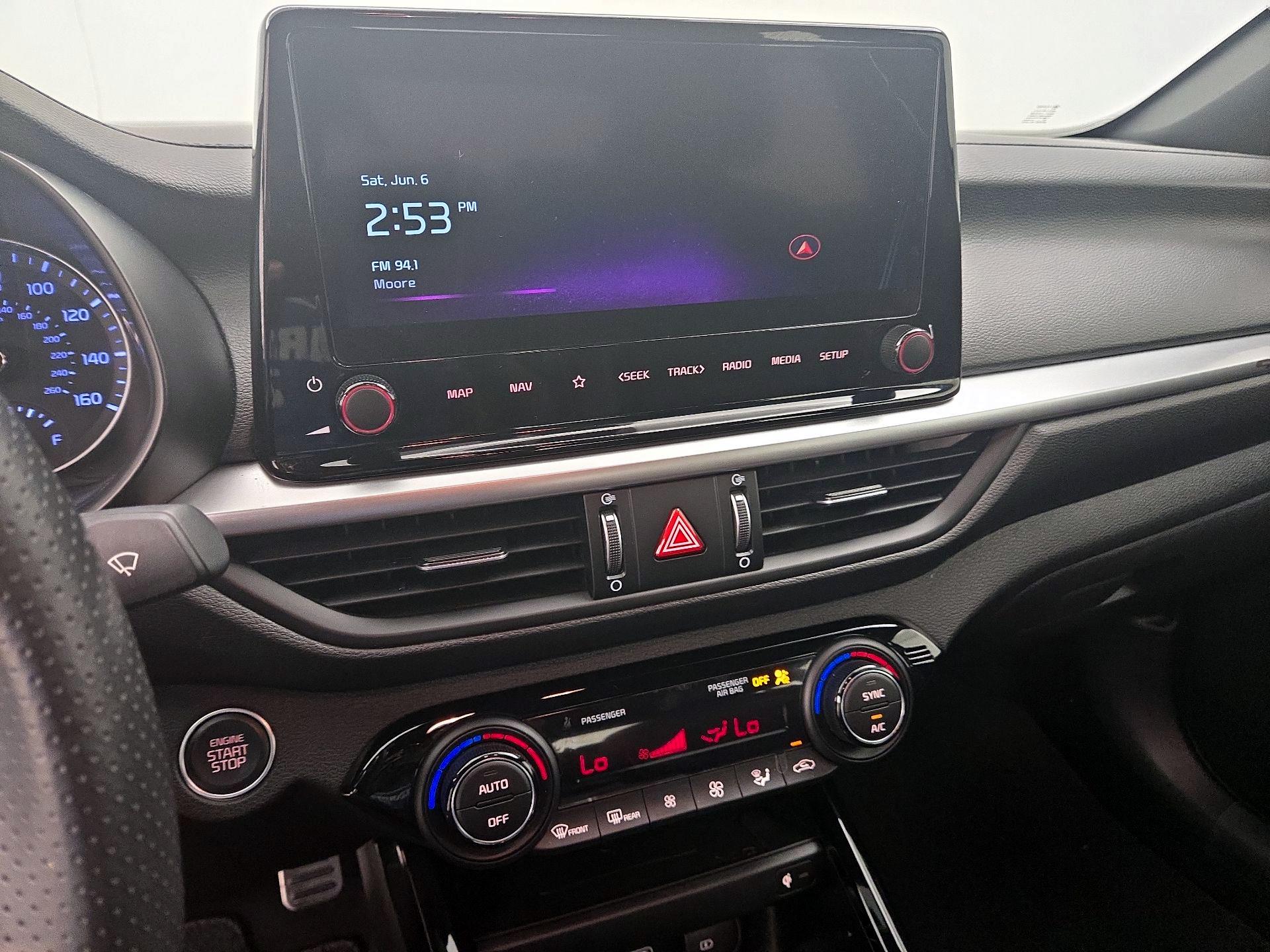 Thumbnail: 2024 Kia Forte - 15