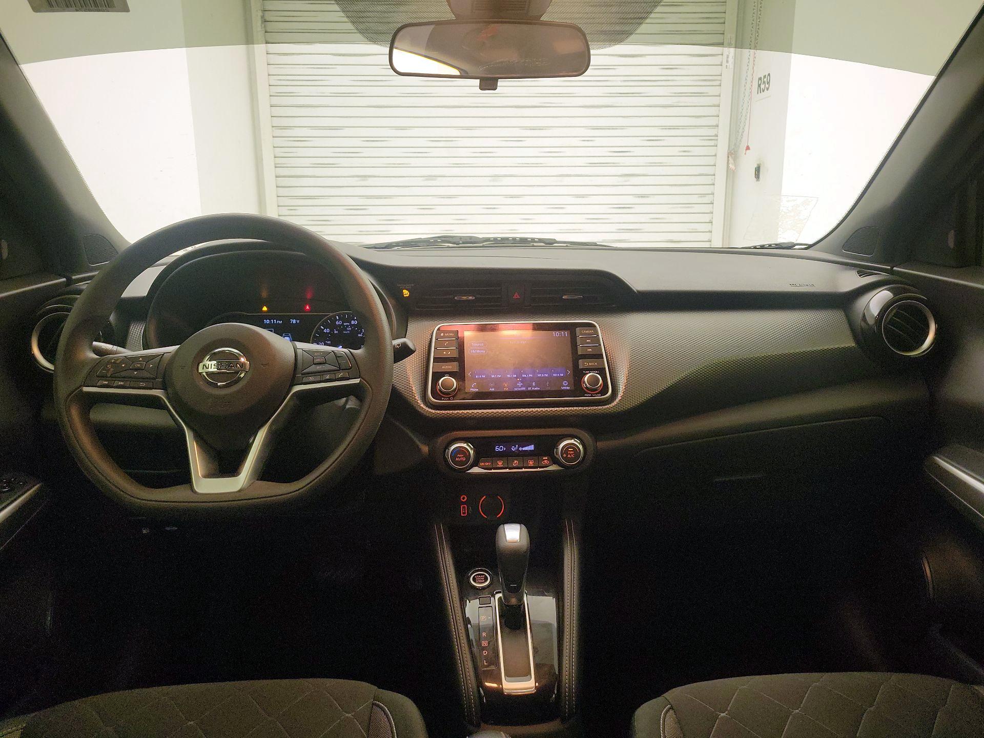 Thumbnail: 2020 Nissan Kicks - 9
