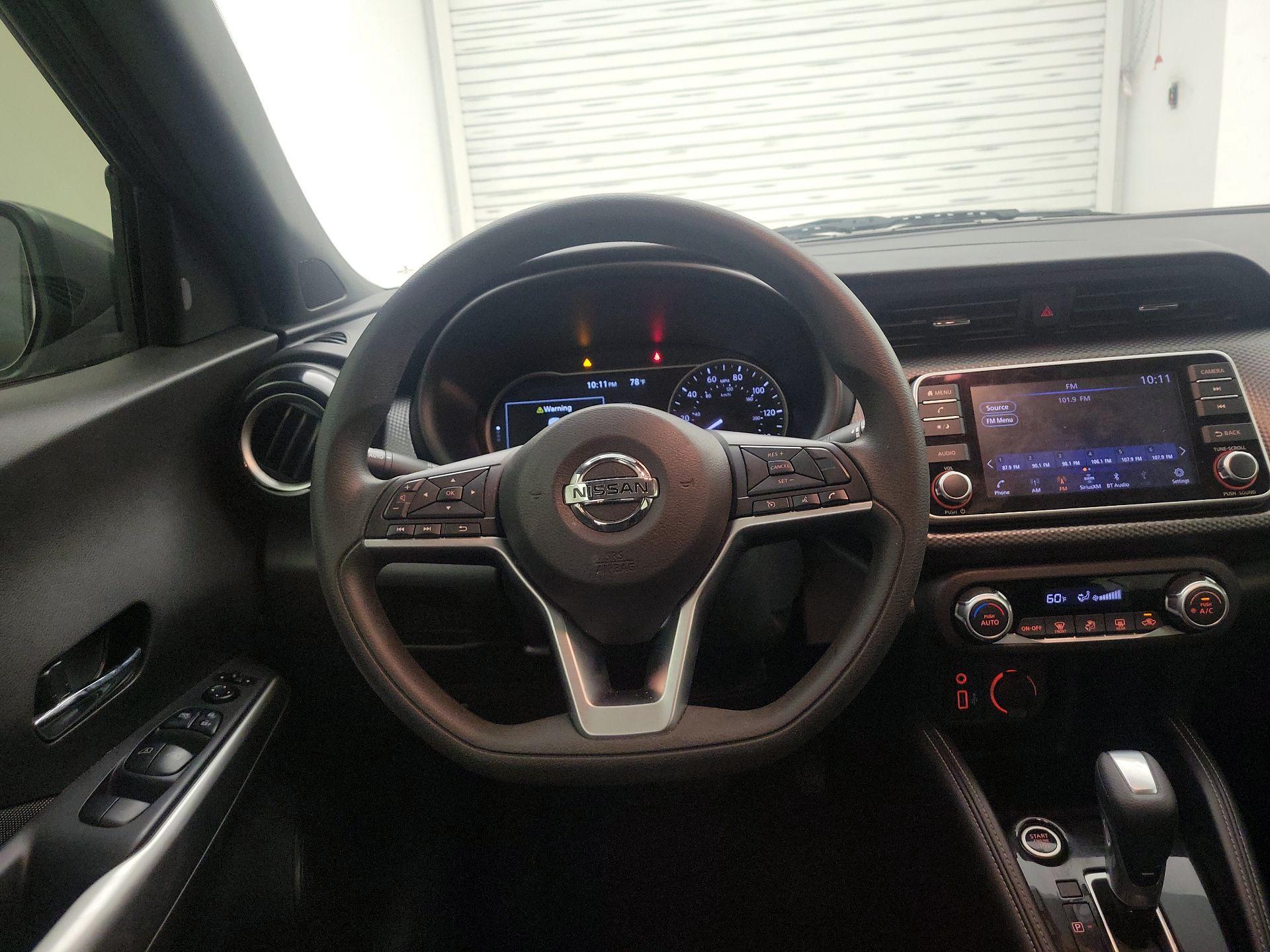 Thumbnail: 2020 Nissan Kicks - 10