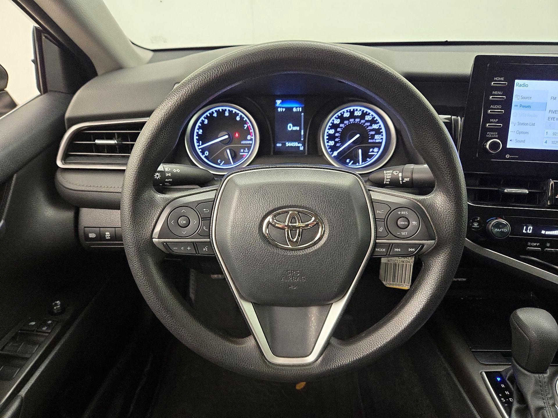Thumbnail: 2022 Toyota Camry - 10