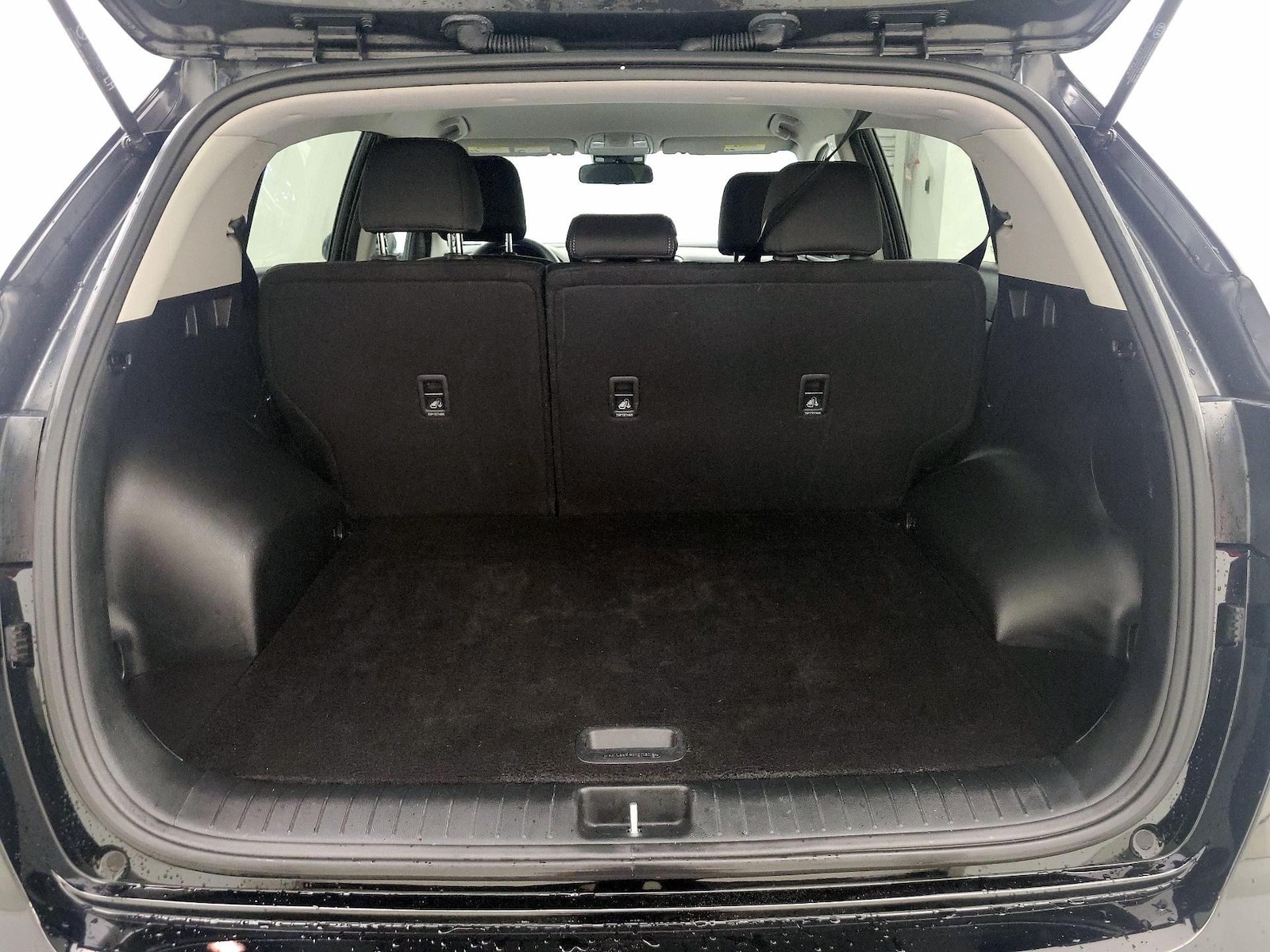 2022 Kia Sportage LX - Photo 21
