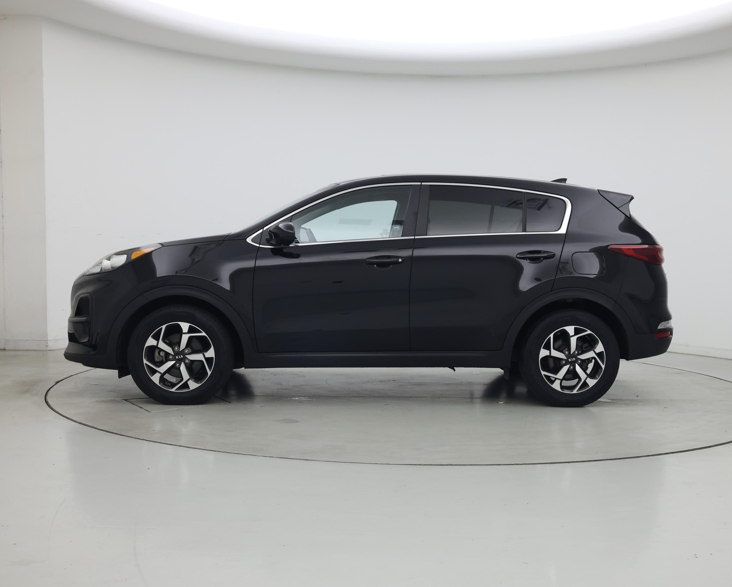 Thumbnail: 2022 Kia Sportage - 3