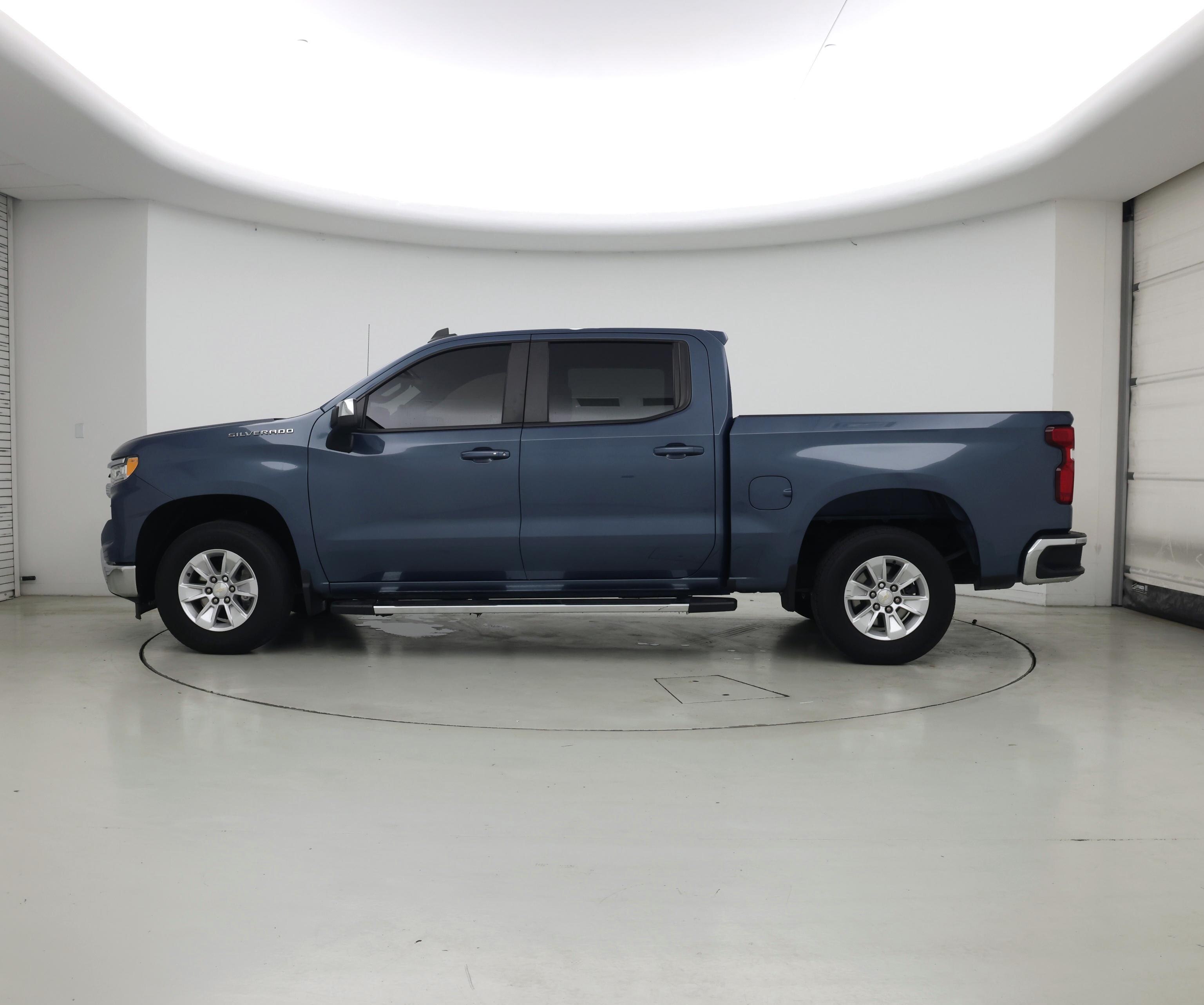 Thumbnail: 2024 Chevrolet Silverado 1500 - 3