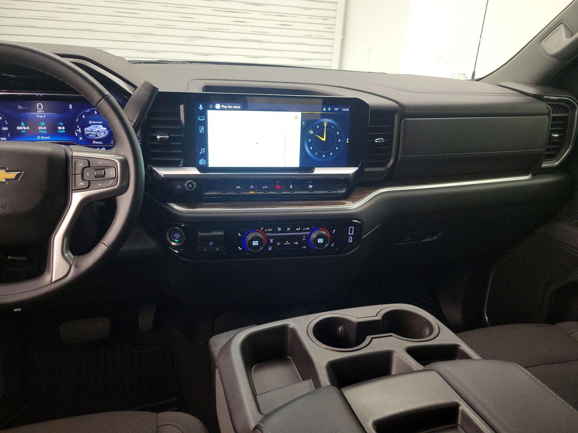Thumbnail: 2025 Chevrolet Silverado 1500 - 9