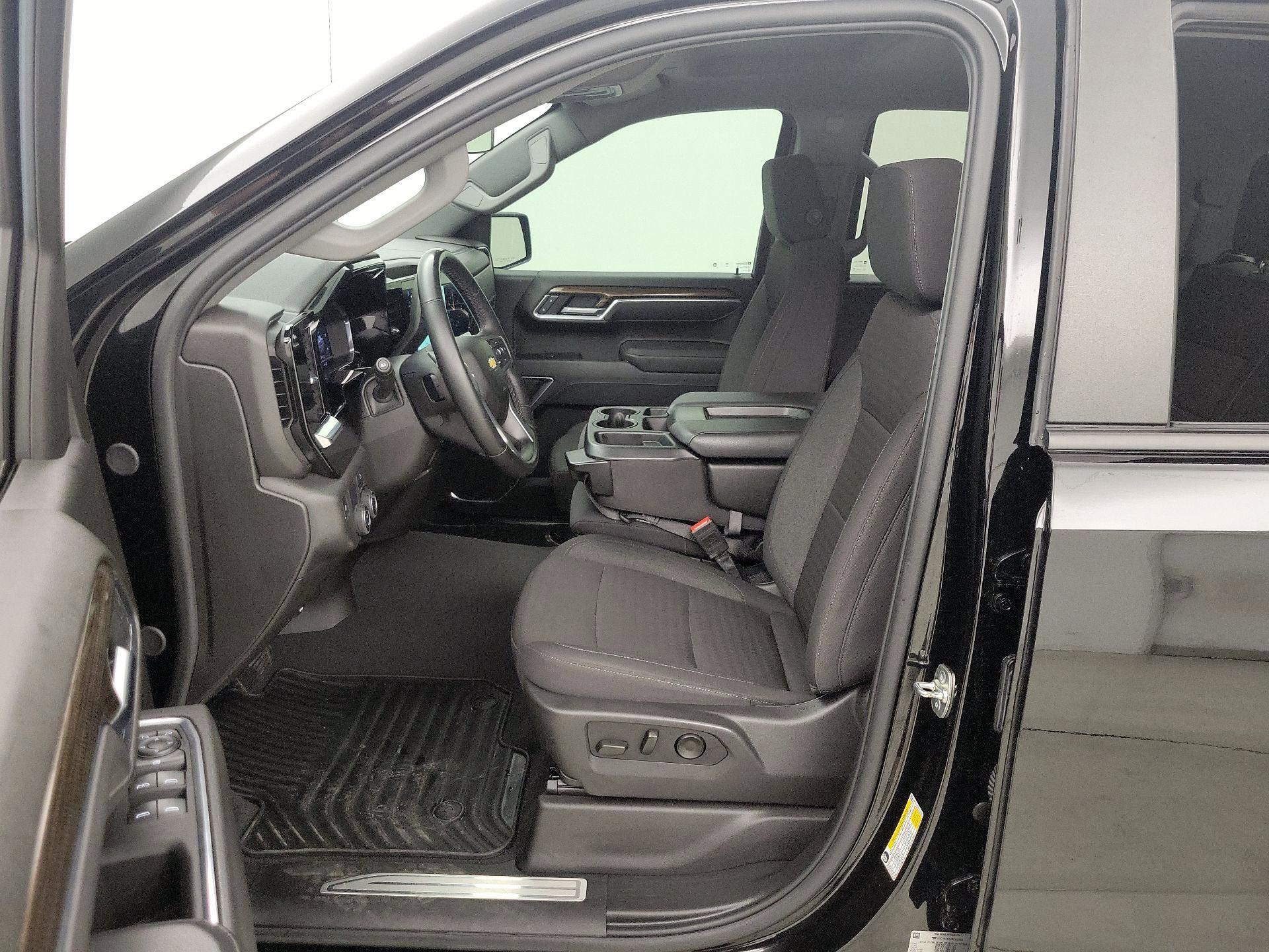Thumbnail: 2025 Chevrolet Silverado 1500 - 11