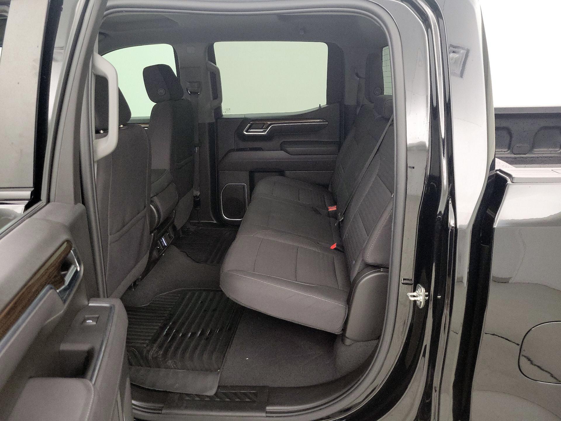 Thumbnail: 2025 Chevrolet Silverado 1500 - 20