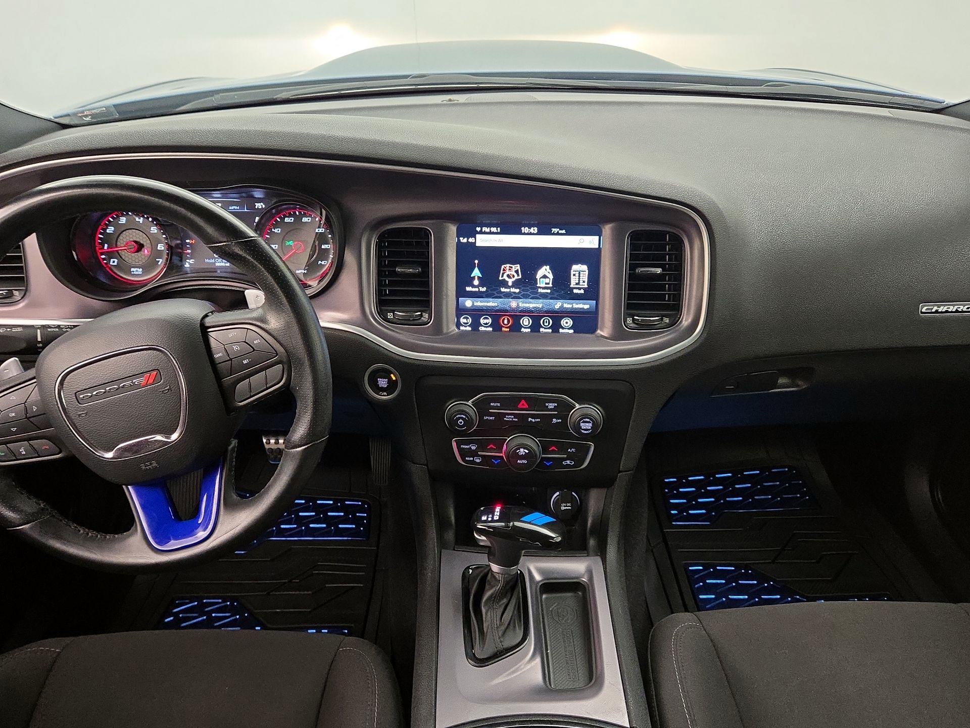 Thumbnail: 2020 Dodge Charger - 9
