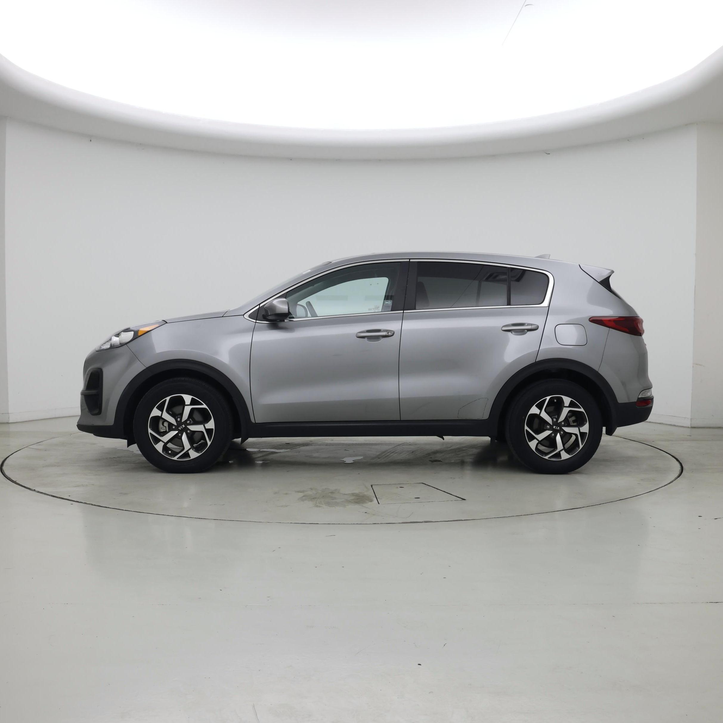 Thumbnail: 2022 Kia Sportage - 3